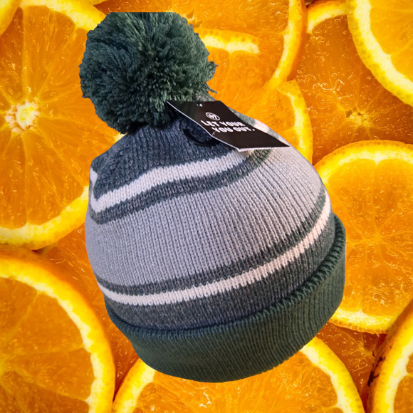 New 47 S Gray‎ and White Pom Pom Knit Hat - Picture 5 of 6